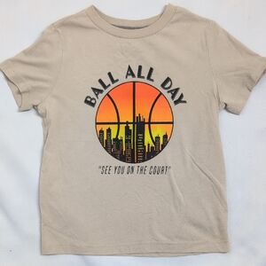 Old Navy Tan Basketball Graphic Tee